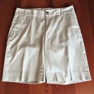 BANANA REPUBLIC - CHINO STRETCH SHORTS